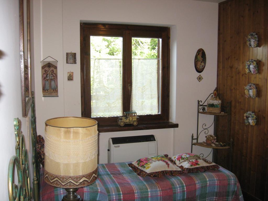 Le Tre Rose Montagna Apartment Camigliatello Silano Bilik gambar