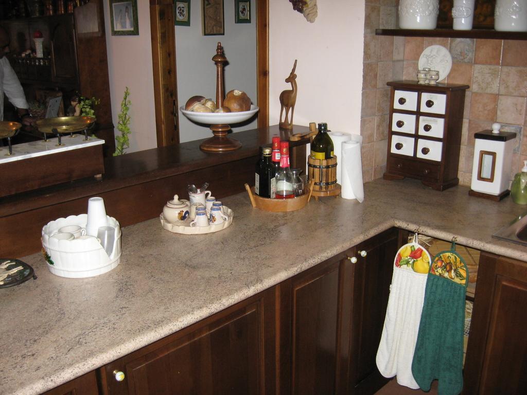 Le Tre Rose Montagna Apartment Camigliatello Silano Bilik gambar