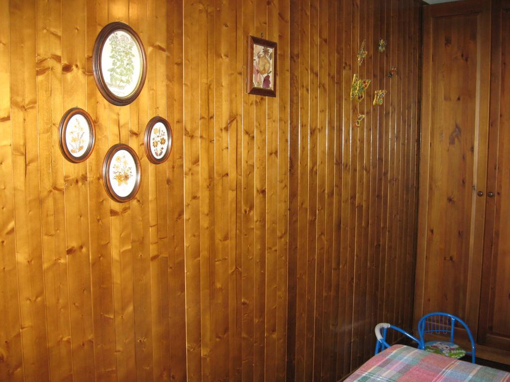 Le Tre Rose Montagna Apartment Camigliatello Silano Bilik gambar