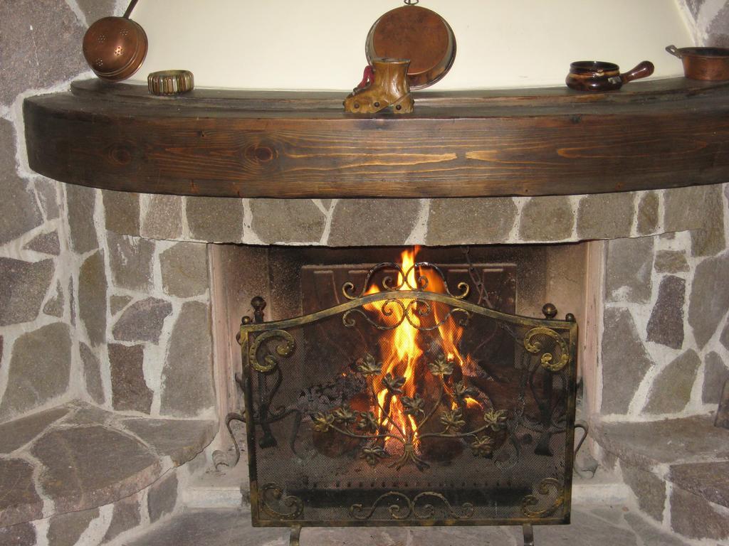 Le Tre Rose Montagna Apartment Camigliatello Silano Luaran gambar