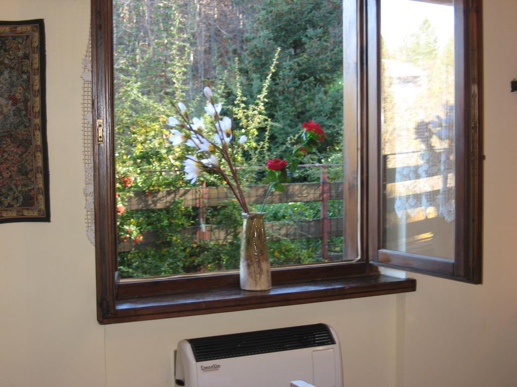 Le Tre Rose Montagna Apartment Camigliatello Silano Luaran gambar